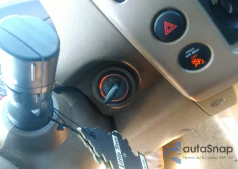 2005 Nissan Pathfinder Xe из США, поврежденный, VIN 5N1AR18U25C761718